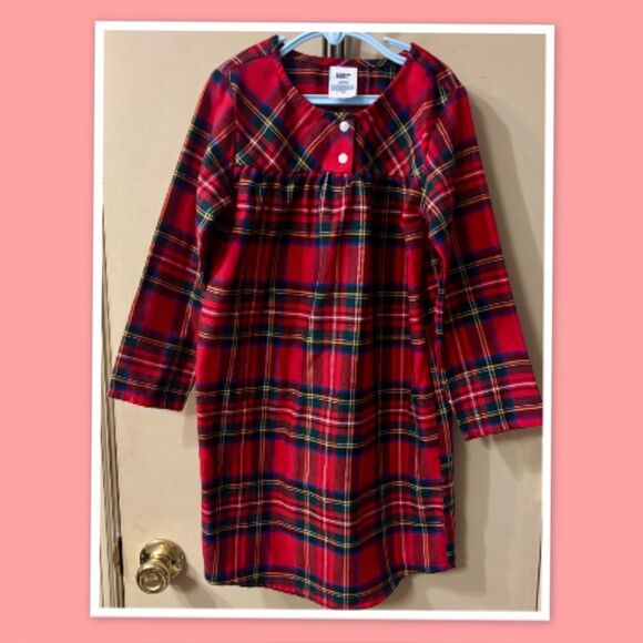Lands’ End Girls Plaid Nightgown- Size 6 - Picture 1 of 2